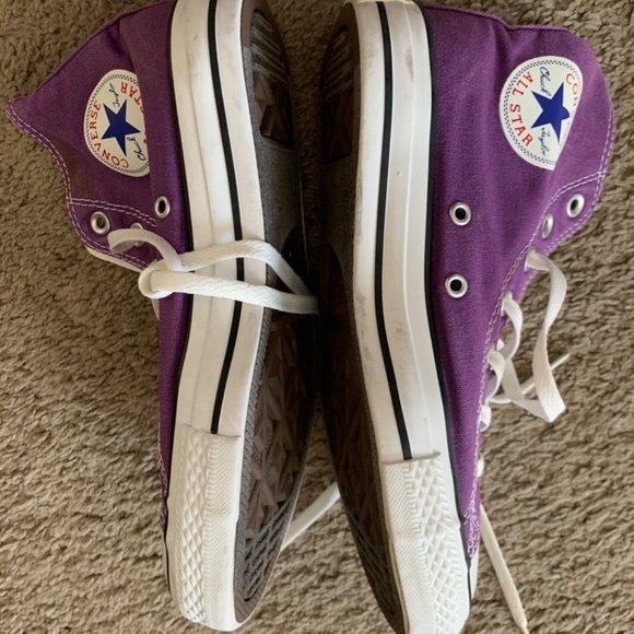 Shoes - Picture 3 of 8